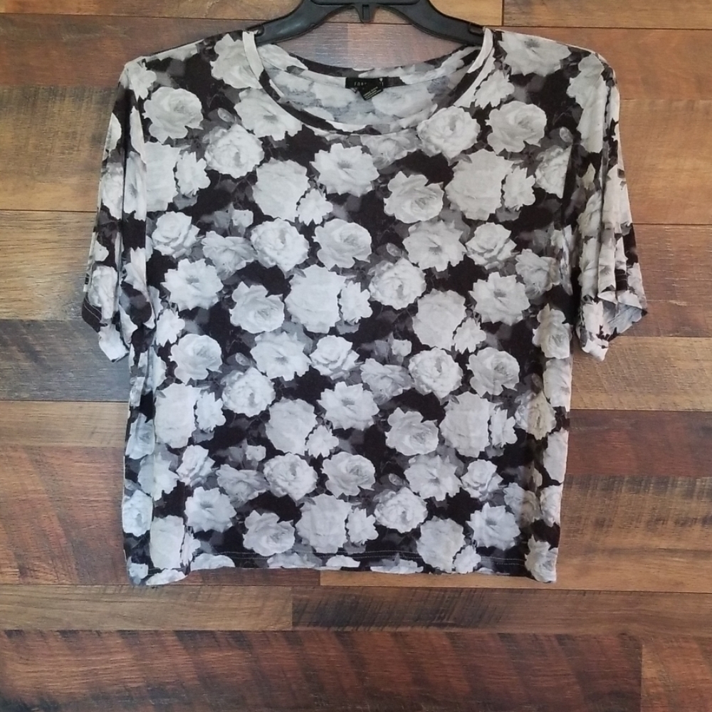 Forever 21 floral shirt